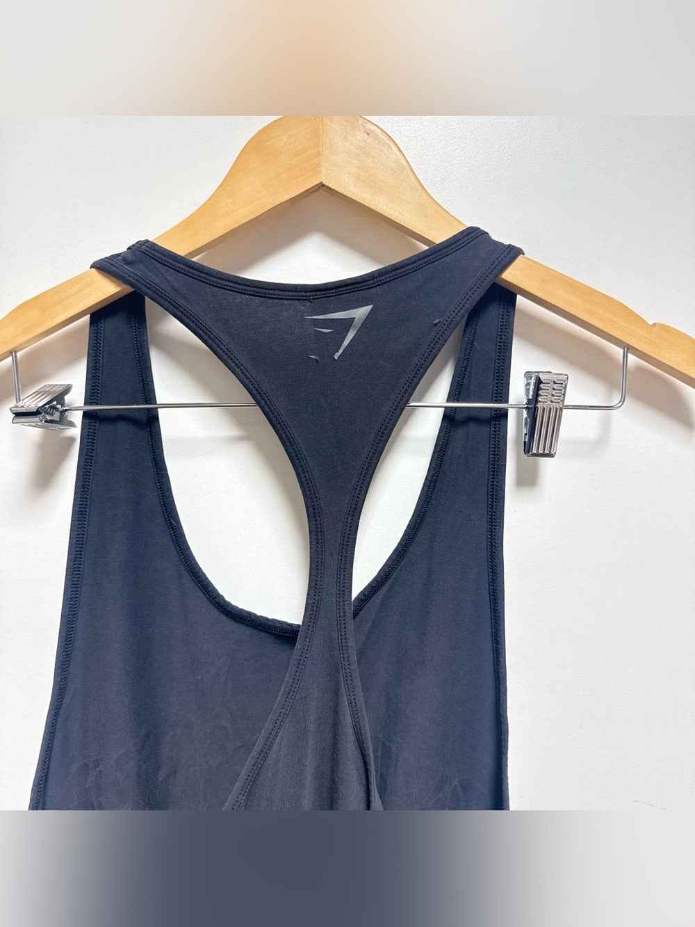 Gymshark Black Men's Graphic Logo Tank - Picture 5 of 9